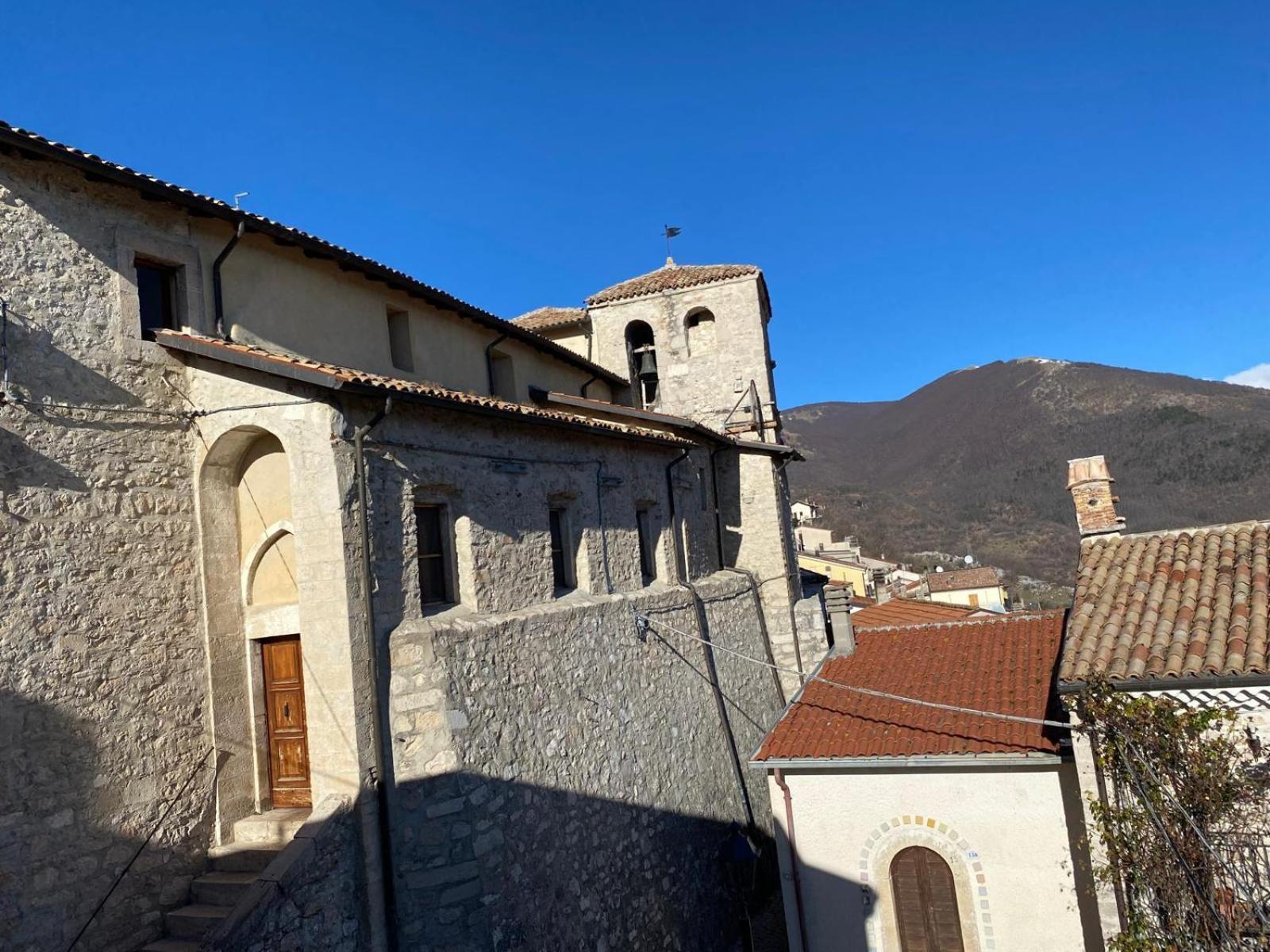Don Pasquale Scontrone House Villa Buitenkant foto