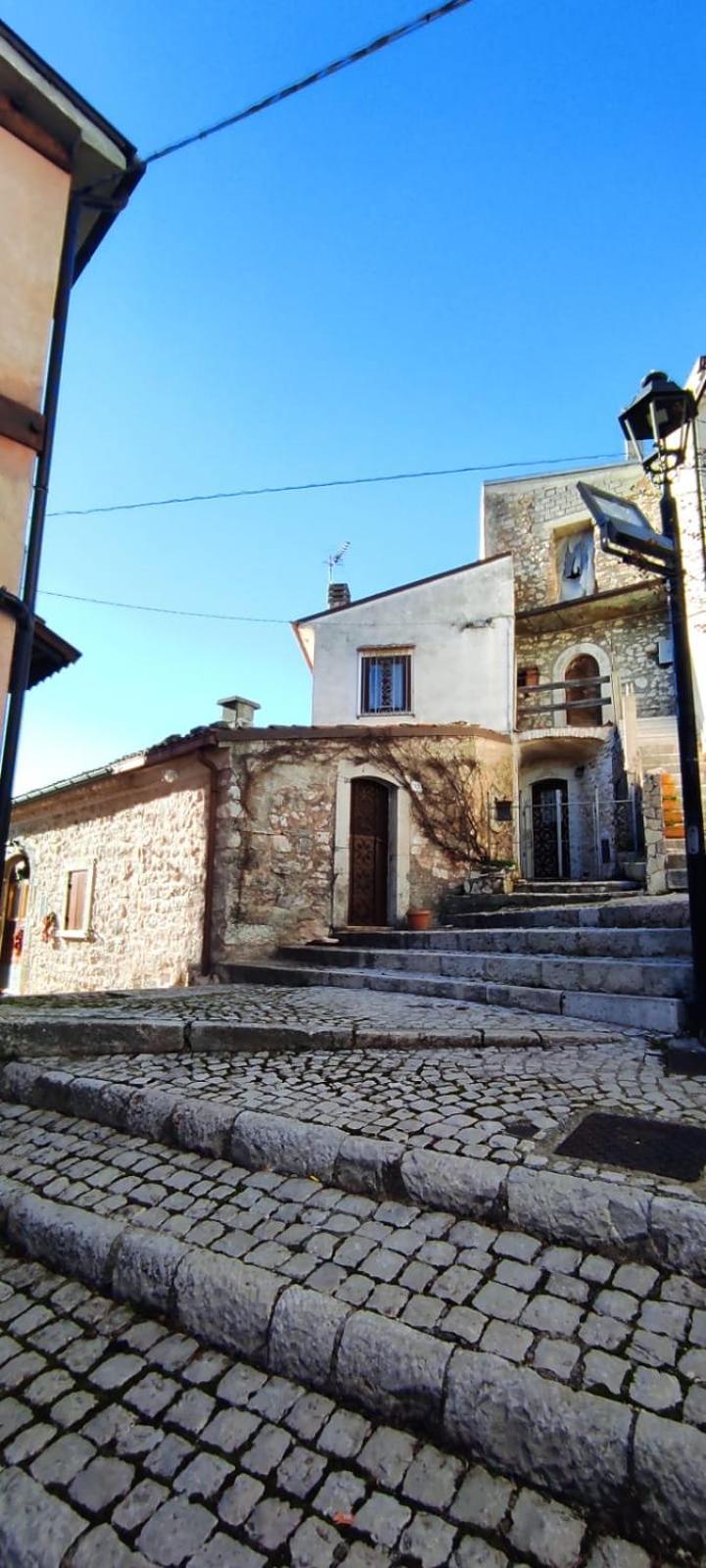 Don Pasquale Scontrone House Villa Buitenkant foto