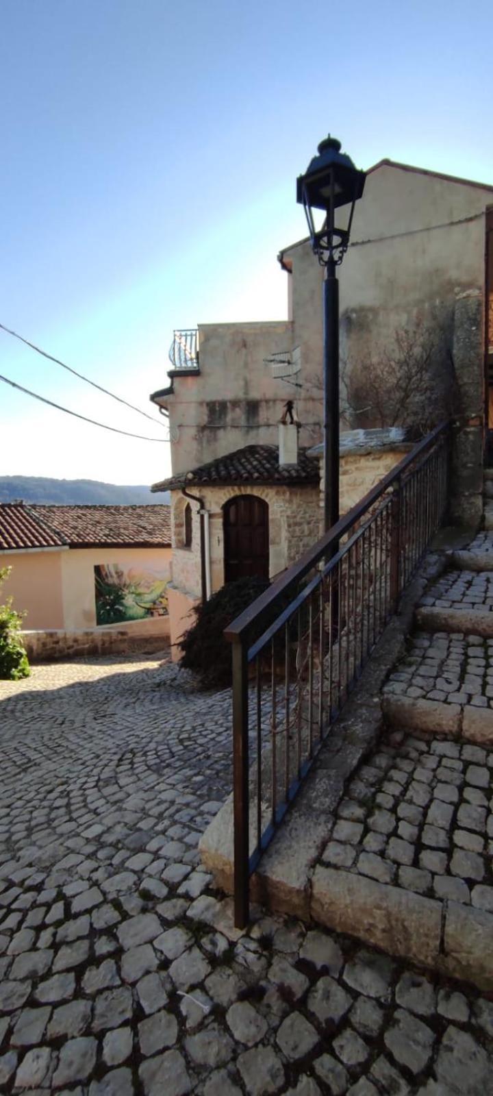 Don Pasquale Scontrone House Villa Buitenkant foto